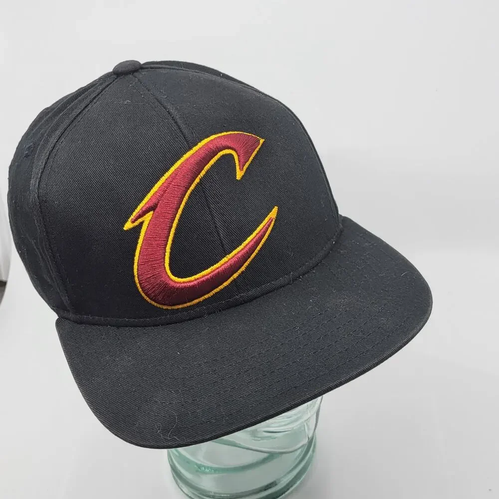 Adidas NBA Cleveland Cavaliers Snapback Hat Cap Youth One Size Fits all